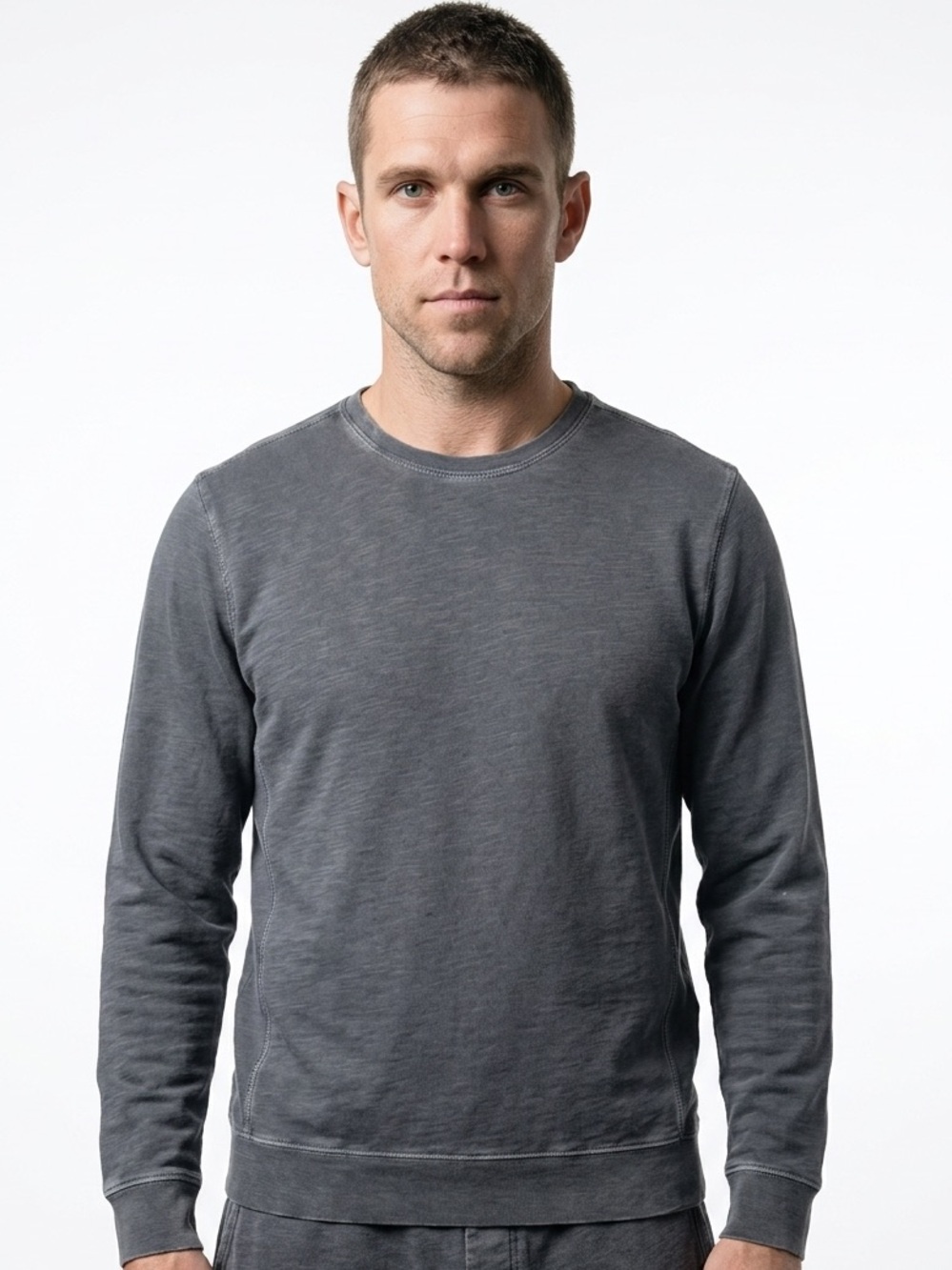 🌫️‎ Wallin & Bros Gray Crewneck | Size M | Washed Classic, Clean Fit